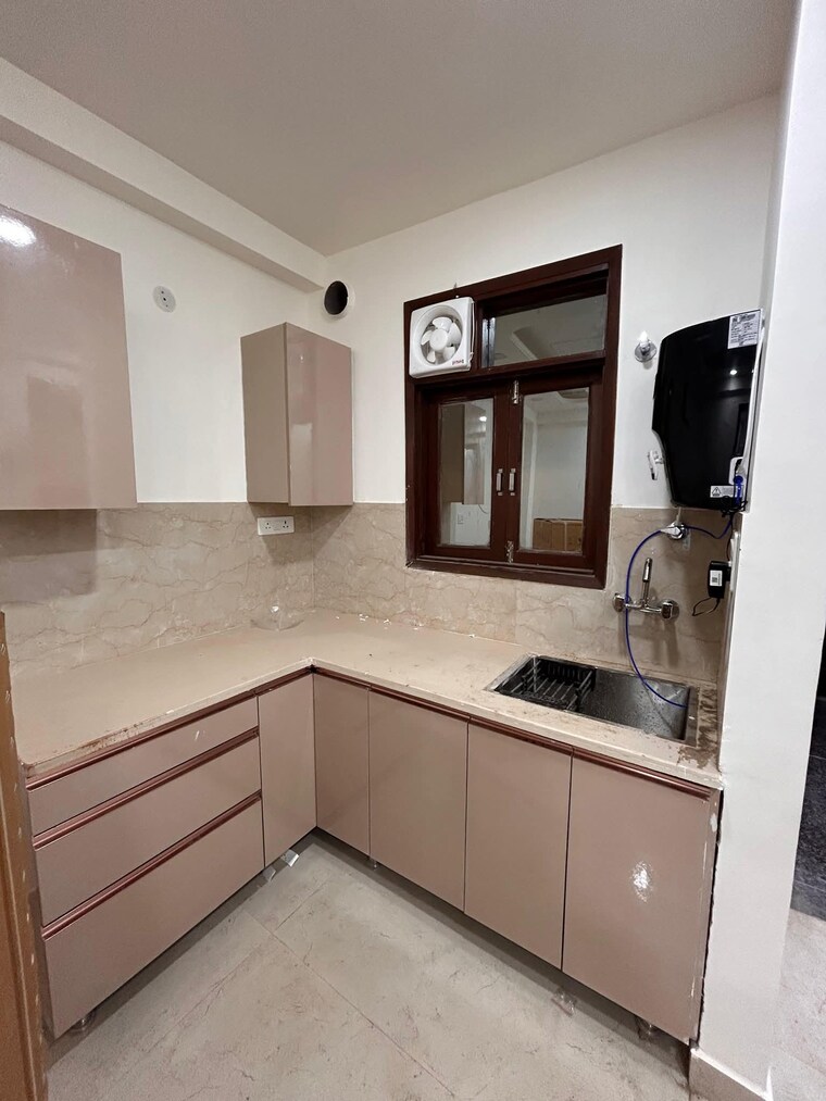 Kitchen, saket 1 Bedroom 700 Sq.Ft. Apartment In Saket Delhi 9487525