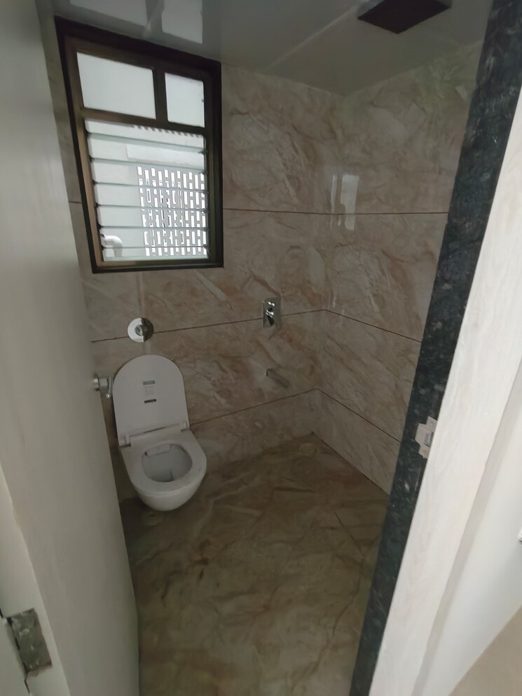 Bathroom, kanifnath-royal-kp-stellar 2 Bedroom 790 Sq.Ft. Apartment In Mohammadwadi Pune 9487524