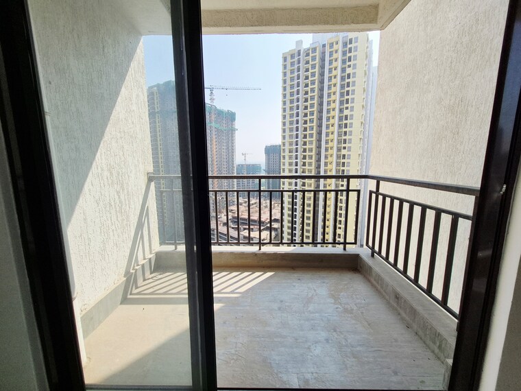 Balcony, runwal-gardens 3 Bedroom 907 Sq.Ft. Apartment In Dombivli East Thane 9487522
