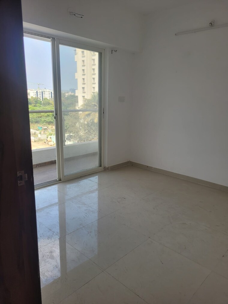 Room, samarth-florencia-building-a 2 Bedroom 1000 Sq.Ft. Apartment In Vadgaon Budruk Pune 9487555