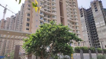 3 BHK Apartment – Exterior View View at Amrapali Silicon City, Sector 76 - for Sale