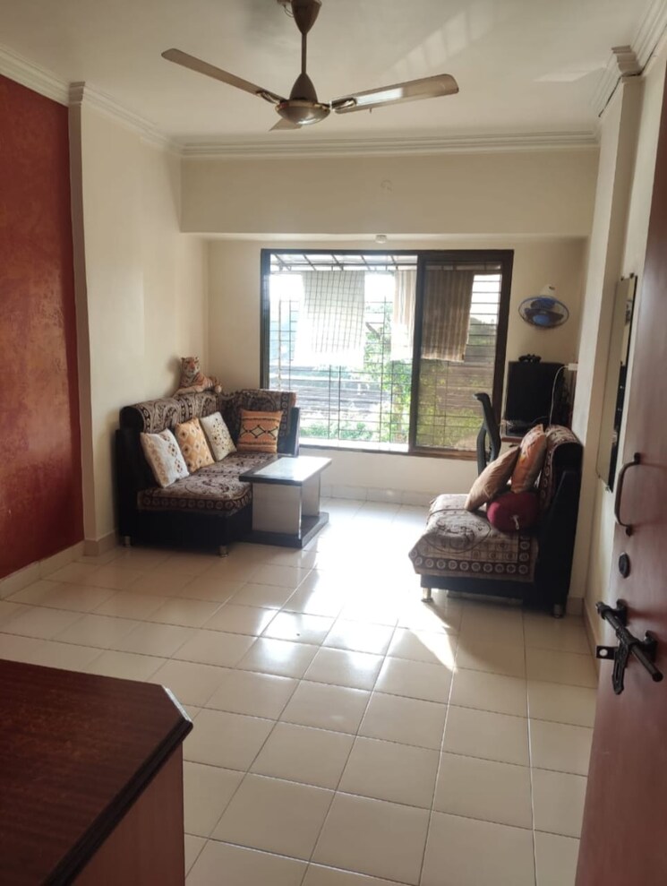 Living Room, blumen-apartments 2 Bedroom 600 Sq.Ft. Apartment In Vikhroli West Mumbai 9487501