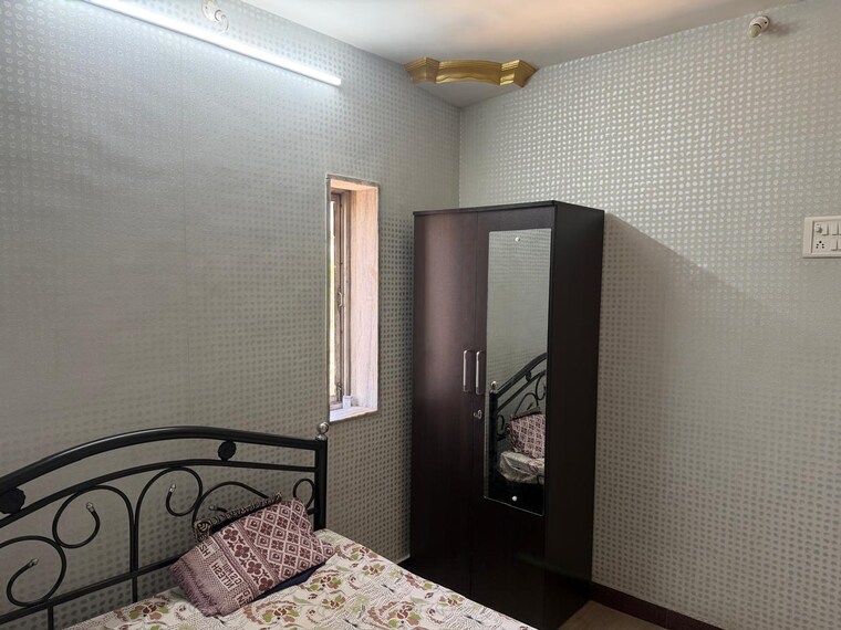 Bedroom, zenith-chs-andheri-east 2 Bedroom 600 Sq.Ft. Apartment In Andheri East Mumbai 9487574