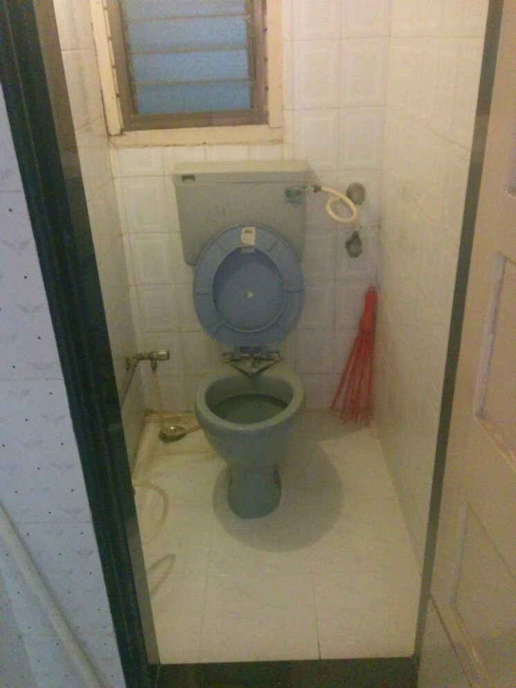 Bathroom, ashok-gardens 3 Bedroom 1770 Sq.Ft. Apartment In Sewri Mumbai 9487532