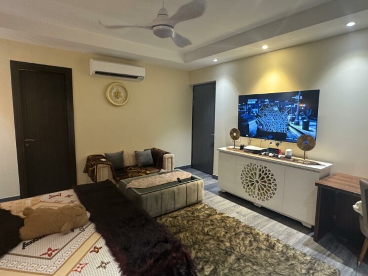 Bedroom, rwa-apartments 4 Bedroom 2500 Sq.Ft. Independent House In Sector 31 Noida 9487662