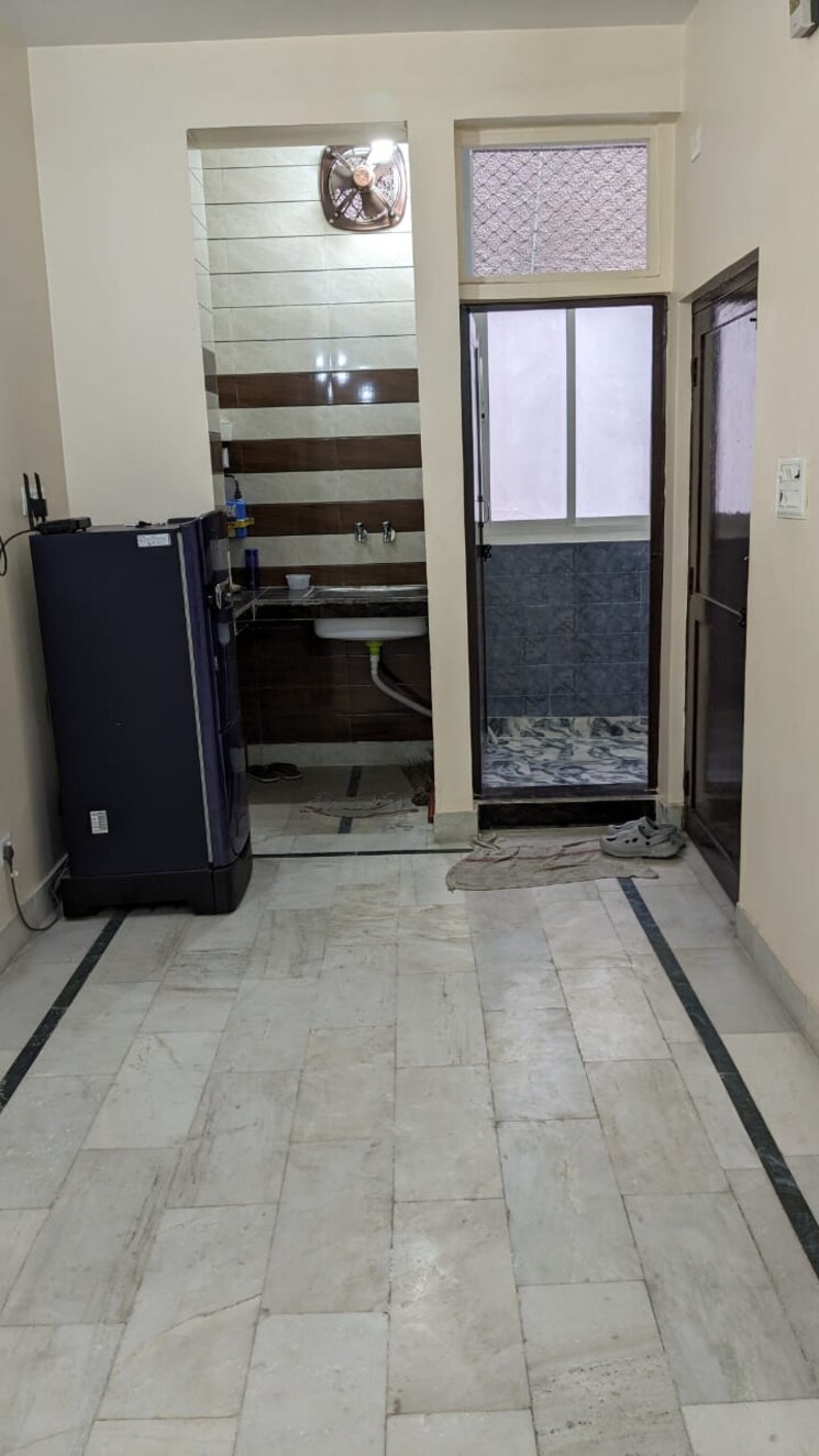 undefined, mayur vihar phase 1 1 Bedroom 450 Sq.Ft. Builder Floor In Mayur Vihar Phase 1 Delhi 9487595