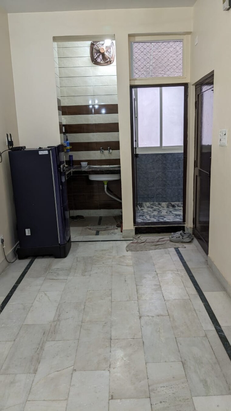 undefined, mayur vihar phase 1 1 Bedroom 450 Sq.Ft. Builder Floor In Mayur Vihar Phase 1 Delhi 9487595