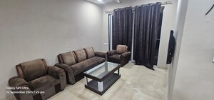 Living Room in 3 BHK Apartment at Shankar Nagar – for Rent