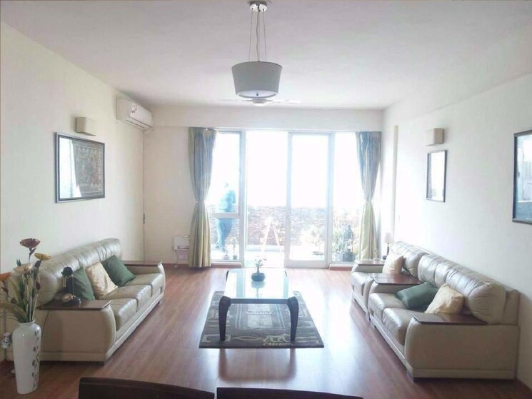 Living Room, unitech-nirvana-country-iii 3 Bedroom 1844 Sq.Ft. Apartment In Sector 71 Gurgaon 9487634