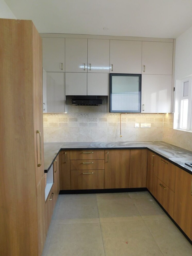 Kitchen, prestige-beverly-hills 3 Bedroom 1796 Sq.Ft. Apartment In Kokapet Hyderabad 9487639