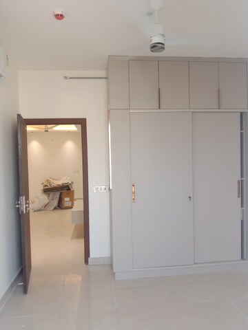 Furnished Amenities in 2 BHK Apartment at Signature Global Prime, Sector 63a – for Rent