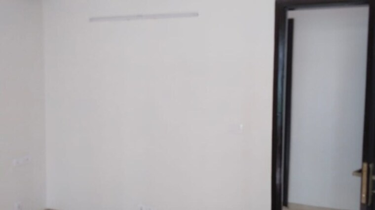 Room, unitech-nirvana-country-iii 3 Bedroom 2066 Sq.Ft. Apartment In Sector 71 Gurgaon 9487654