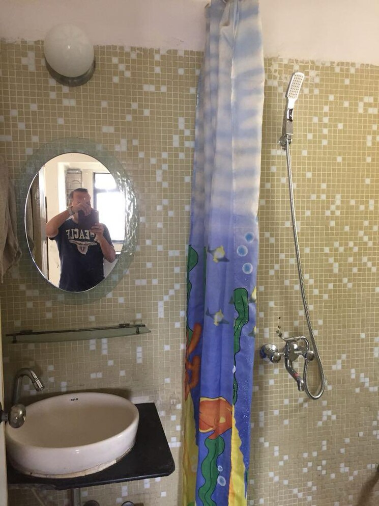 Bathroom, silver-castle-santacruz 1 Bedroom 500 Sq.Ft. Apartment In Santacruz East Mumbai 9487691