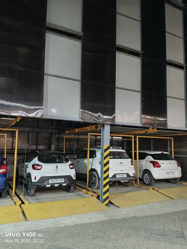  Parking, bhayandar west 1 Bedroom 855 Sq.Ft. Apartment In Bhayandar West Thane 9487772