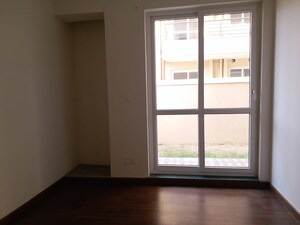 Room in 3 BHK Builder Floor at BPTP Parkland Pride, Sector 77 – for Sale