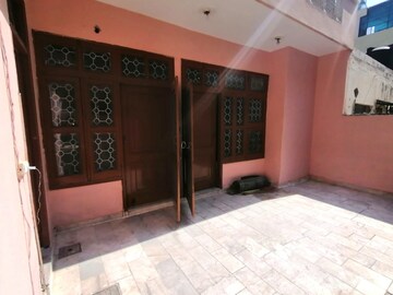 Bedroom in 3 BHK Villa at Sector 31 – for Sale