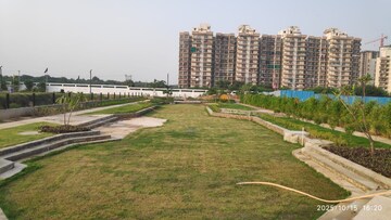  Plot For Sale in Meffier Golden Park, Sohna Sector 4