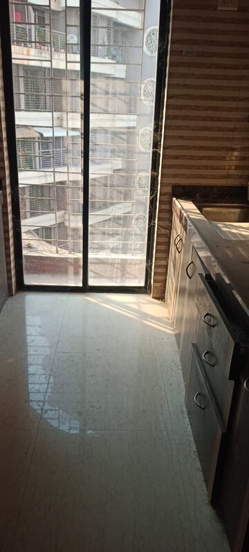 1 BHK Apartment For Rent in Tharwani Vedant Millenia, Titwala