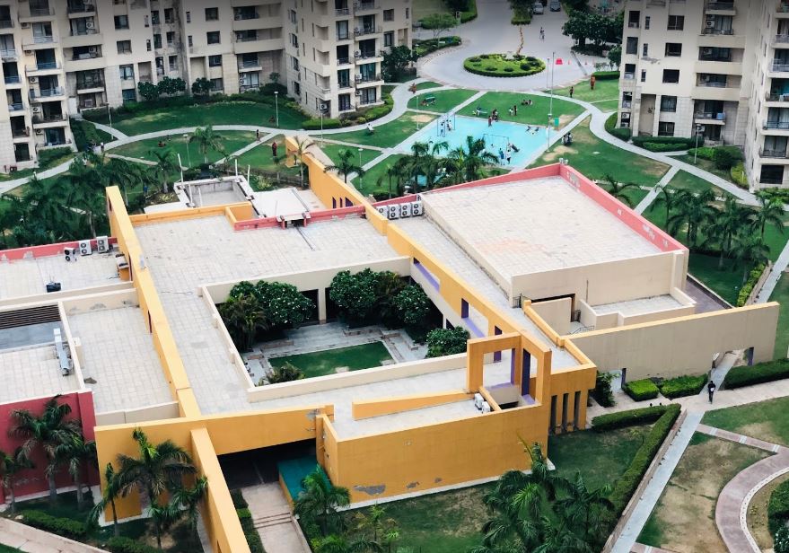 2 BHK Apartment For Sale in Unitech Nirvana Country III