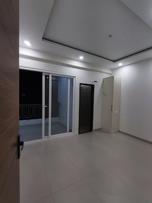 Room in 3 BHK Apartment at Ambala Highway – for Sale