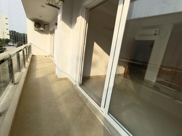 Balcony in 4 BHK Builder Floor at SS Linden, Sector 84 – for Rent