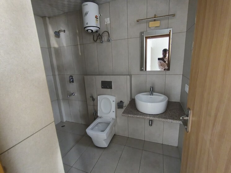 Bathroom, ss-linden 4 Bedroom 2800 Sq.Ft. Builder Floor In Sector 84 Gurgaon 9487838