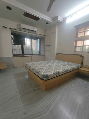 Bedroom in 2.5 BHK Apartment at Lodha Park CHS, Bhayandar East – for Rent