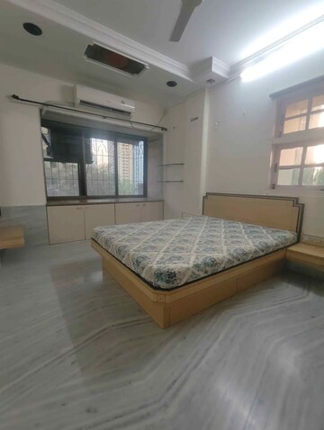 Bedroom in 2.5 BHK Apartment at Lodha Park CHS, Bhayandar East – for Rent