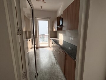 Building Lobby in 4 BHK Builder Floor at SS Linden, Sector 84 – for Rent