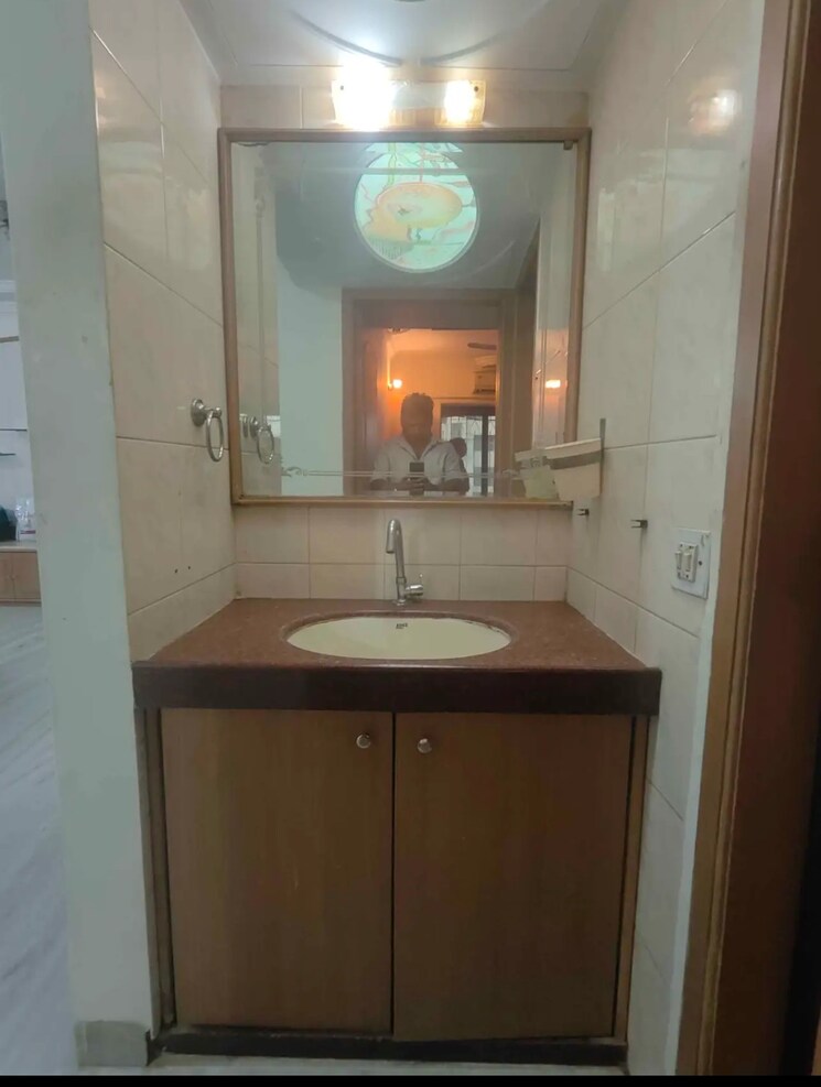 Bathroom, lodha-park-chs 2.5 Bedroom 650 Sq.Ft. Apartment In Bhayandar East Thane 9487847