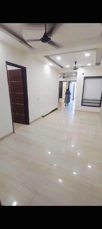 3 BHK Builder Floor For Sale in Tri Nagar