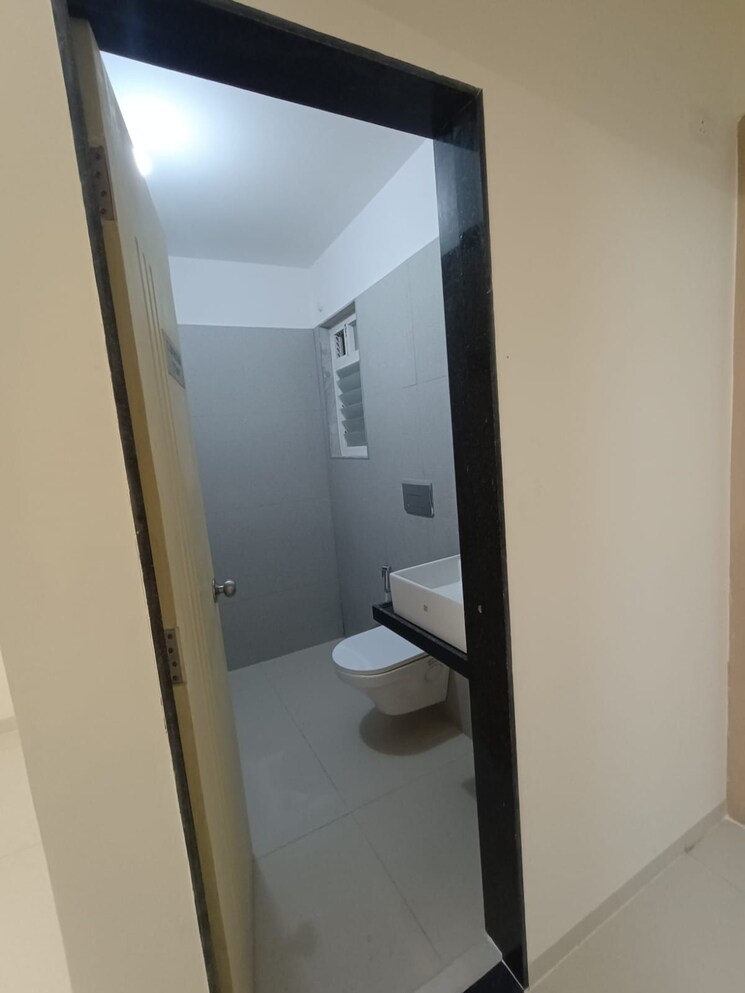 Bathroom, yes-palm-riveria 1 Bedroom 497 Sq.Ft. Apartment In Mumbra Thane 9487835