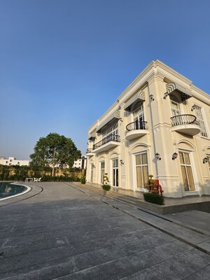 3 BHK Apartment – Exterior View View at Gomti Nagar - for Rent