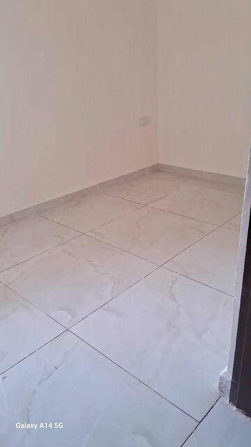 Room in 6 BHK Apartment at Maya Garden City, Lohgarh – for Sale