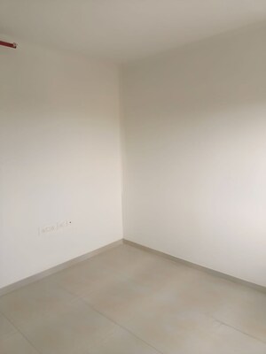 Room in 1 BHK Apartment at Aaradhana CHS Wadala, Wadala – for Rent