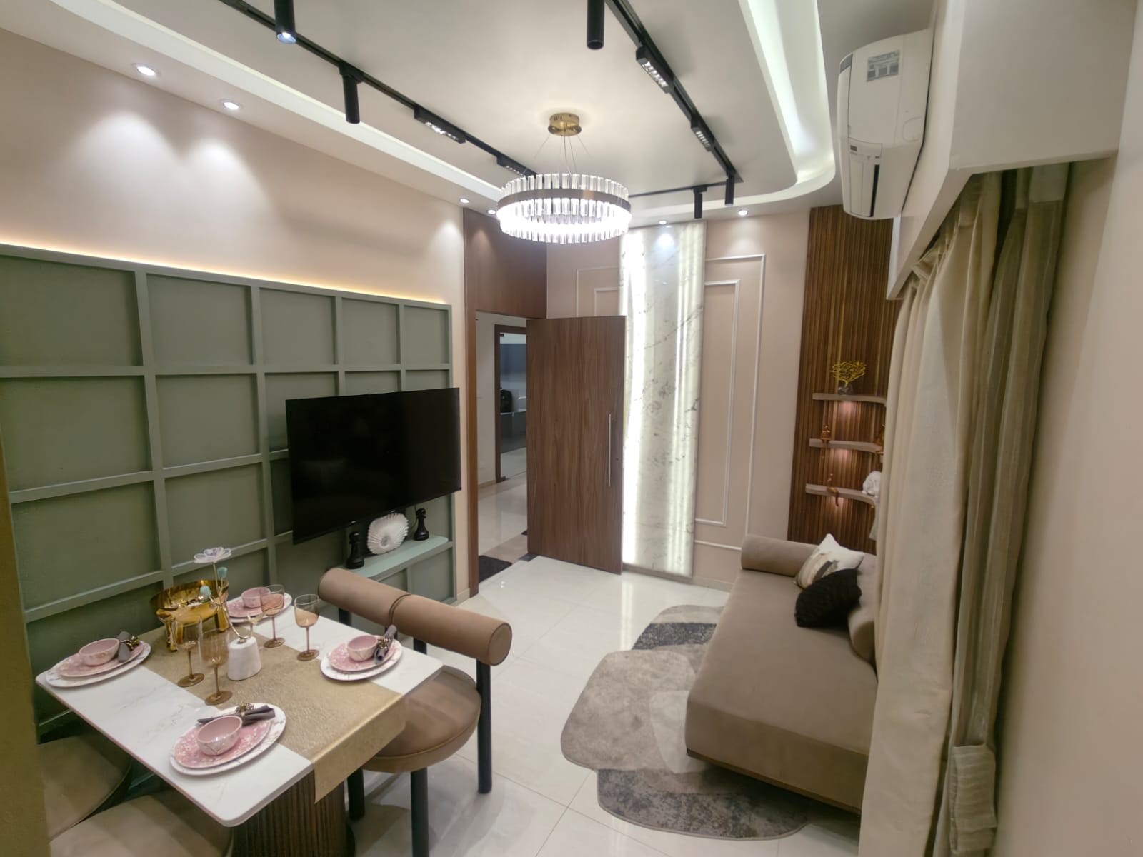 2 BHK Apartment For Sale in Yes Palm Riveria