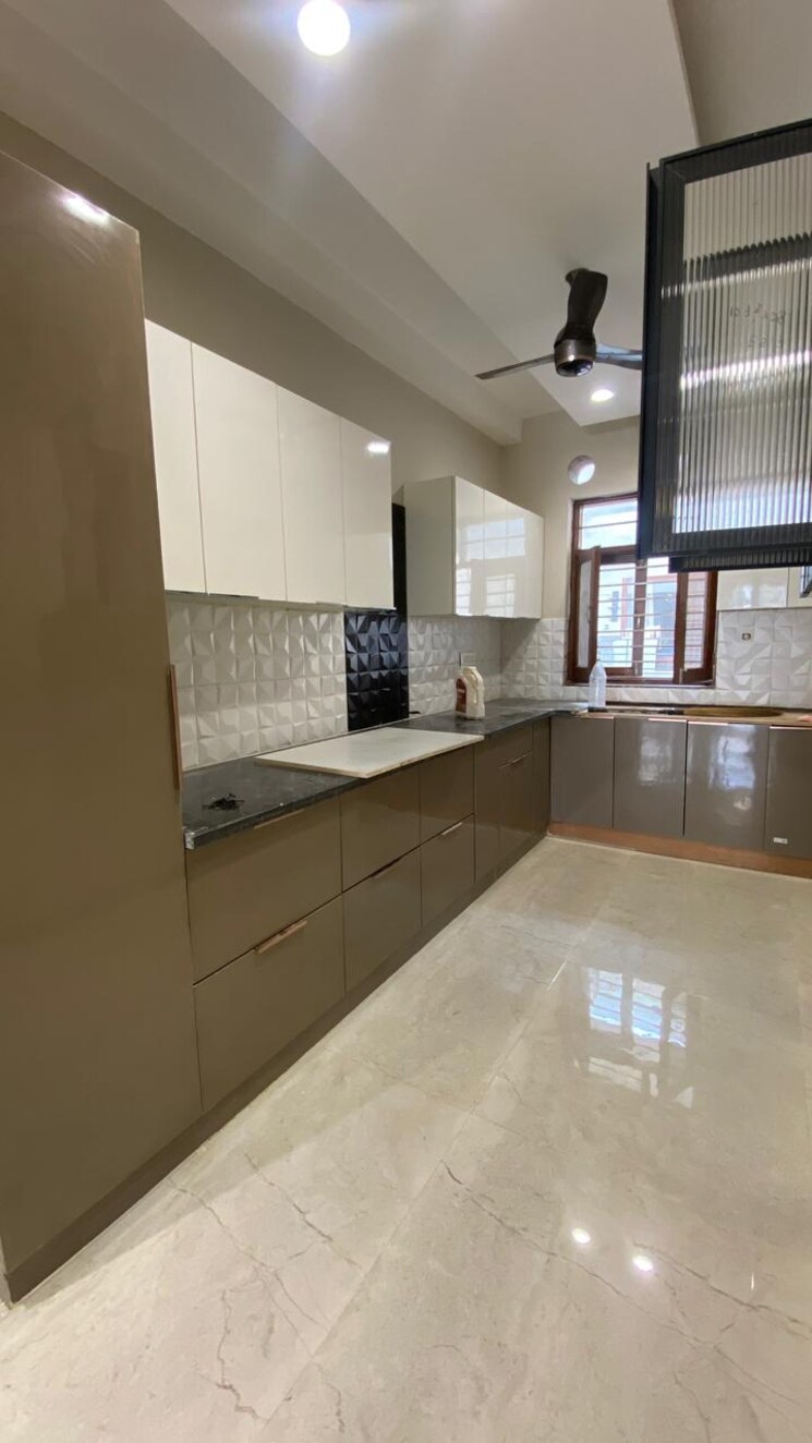 Kitchen, fidato-honour-homes 3 Bedroom 167 Sq.Yd. Builder Floor In Sector 89 Faridabad 9487853