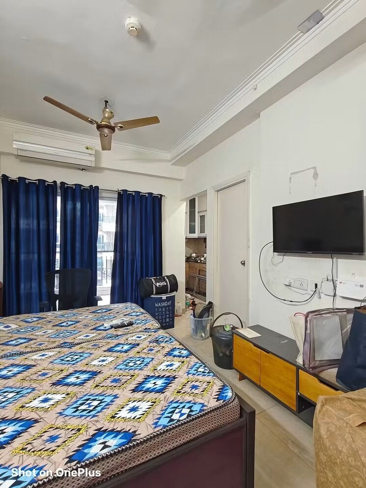 Bedroom, gaur-city-2-14th-avenue 1 Bedroom 450 Sq.Ft. Apartment In Sector 16c Greater Noida Greater Noida 9487900