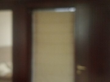 Furnished Amenities in 3 BHK Builder Floor at Suncity – for Rent