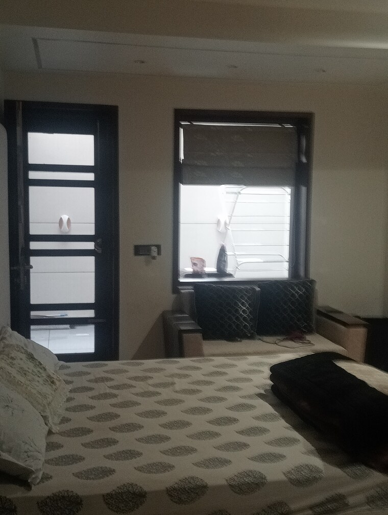 Room, suncity 3 Bedroom 2880 Sq.Ft. Builder Floor In Suncity Gurgaon 9487898