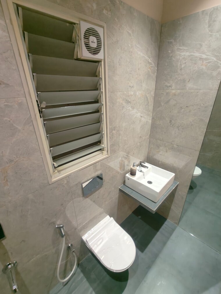 Bathroom, yes-palm-riveria 2 Bedroom 740 Sq.Ft. Apartment In Mumbra Thane 9487895