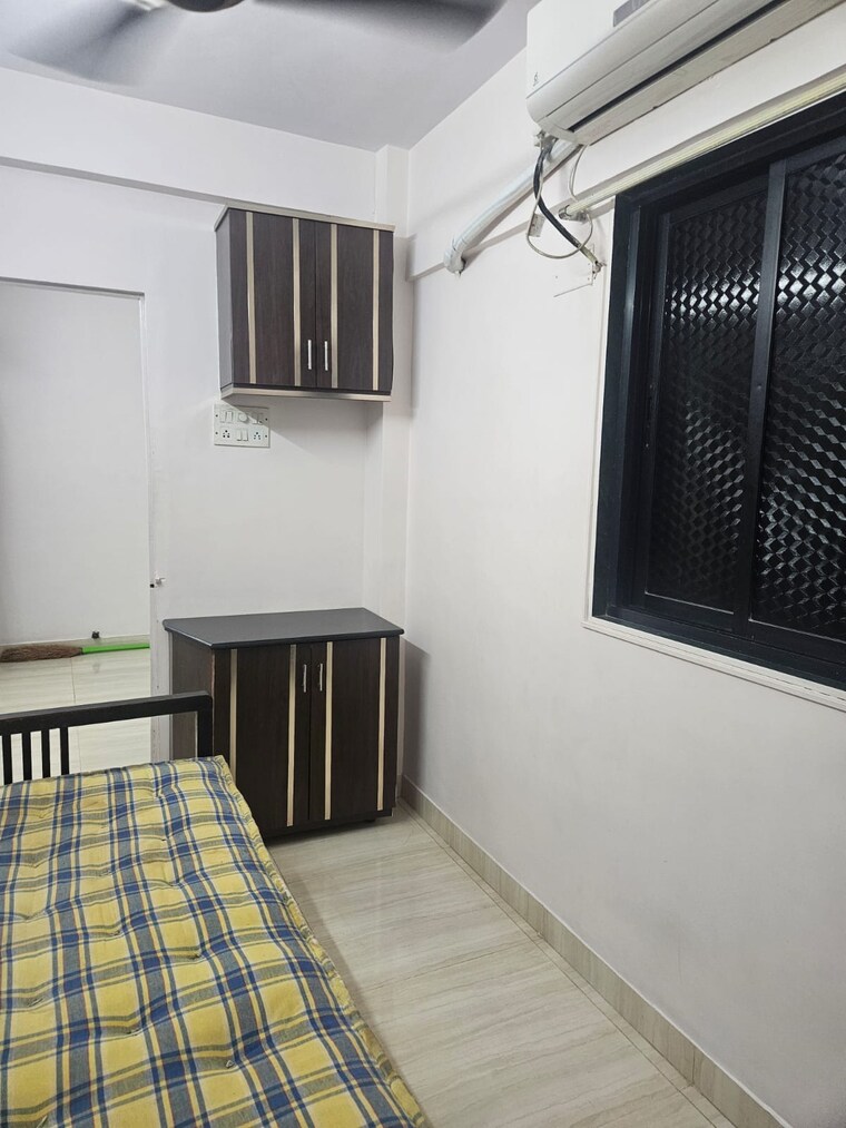 Bedroom, vakola 1 Bedroom 300 Sq.Ft. Apartment In Vakola Mumbai 9487942