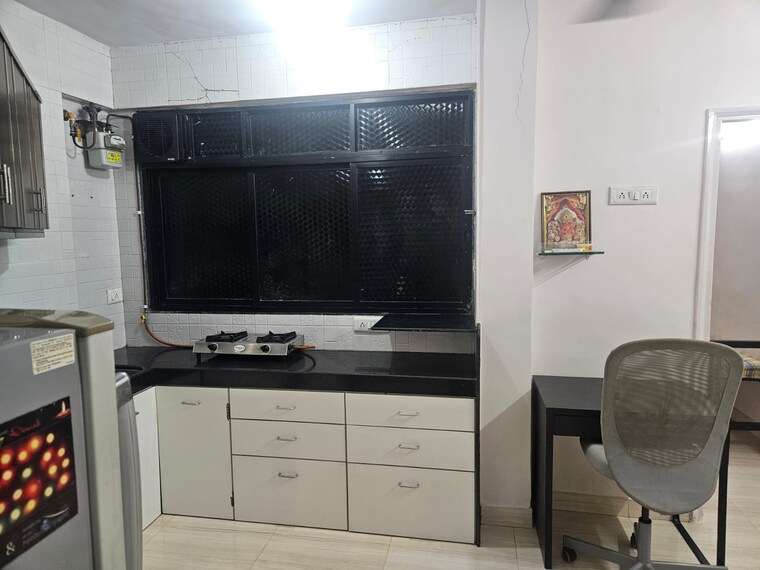 undefined, vakola 1 Bedroom 300 Sq.Ft. Apartment In Vakola Mumbai 9487942