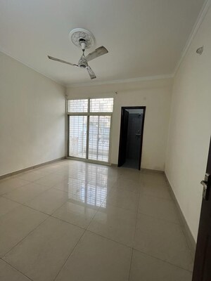 Room in 2 BHK Builder Floor at Shahastradhara Road – for Rent
