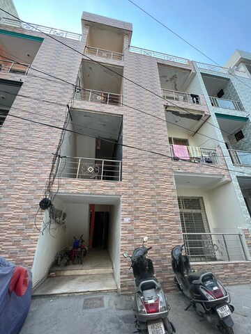 2 BHK Builder Floor – Exterior View View at Shahastradhara Road - for Rent