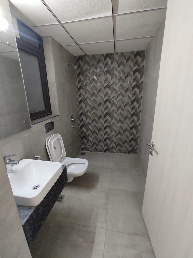 Bathroom, birla-navya 3 Bedroom 1650 Sq.Ft. Apartment In Sector 63a Gurgaon 9487988