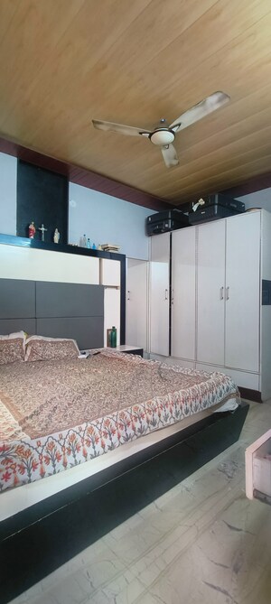 Bedroom in 3 BHK Builder Floor at Rohini Sector 25 – for Sale