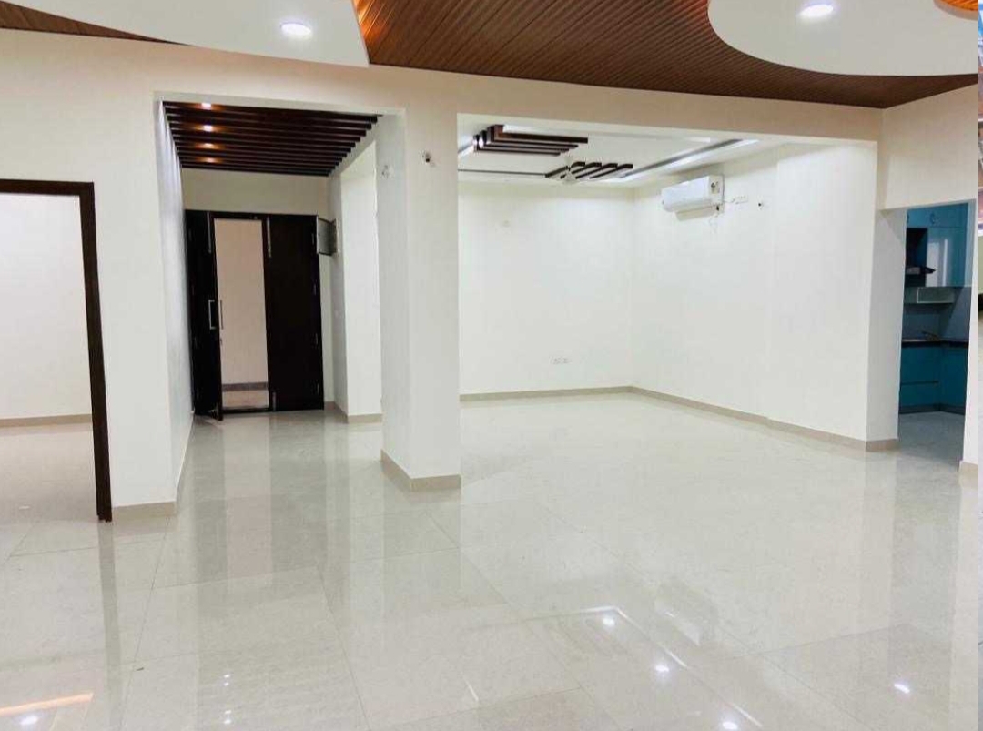 4 BHK + Pooja Room 3448 Sq.Ft. Apartment in NCC Urban Gardenia