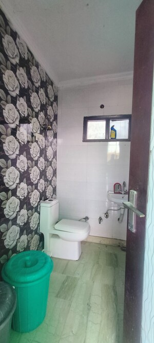 Bathroom in 3 BHK Builder Floor at Rohini Sector 25 – for Sale