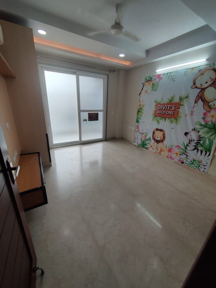 Room, palam-vihar-residents-association 3 Bedroom 270 Sq.Yd. Builder Floor In Palam Vihar Gurgaon 9488024